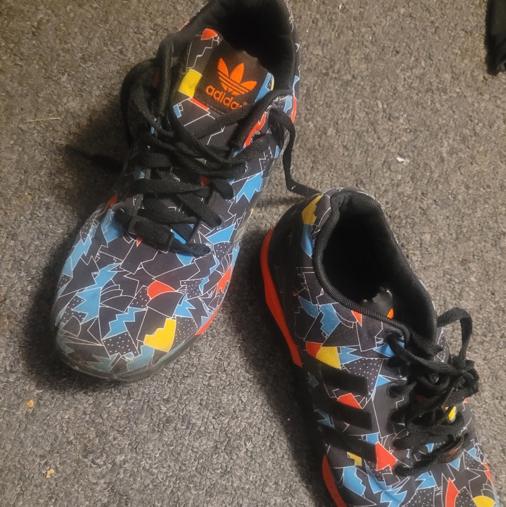 SIZE 11 1/2 mens adidas